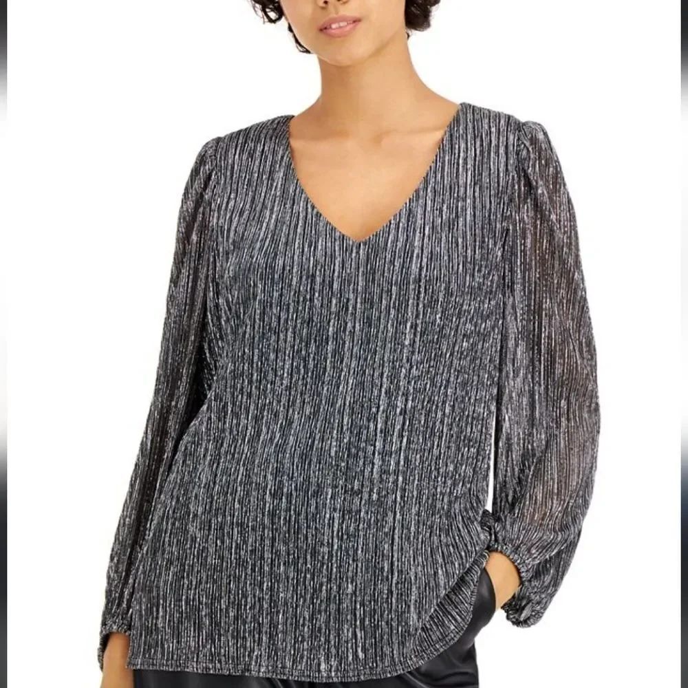 BRAND NEW SAPPHINA METALLIC V-NECK WOMEN'S BLOUSE G1